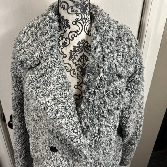 Lucky Brand gray faux fur teddy knee length warm jacket - Picture 2 of 8